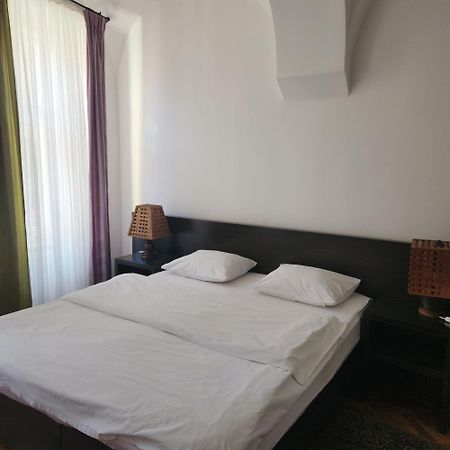 Christa Central 1 Sibiu Luaran gambar