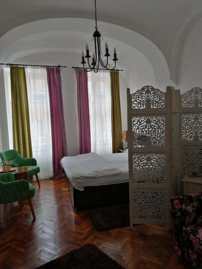 Christa Central 1 Sibiu Luaran gambar