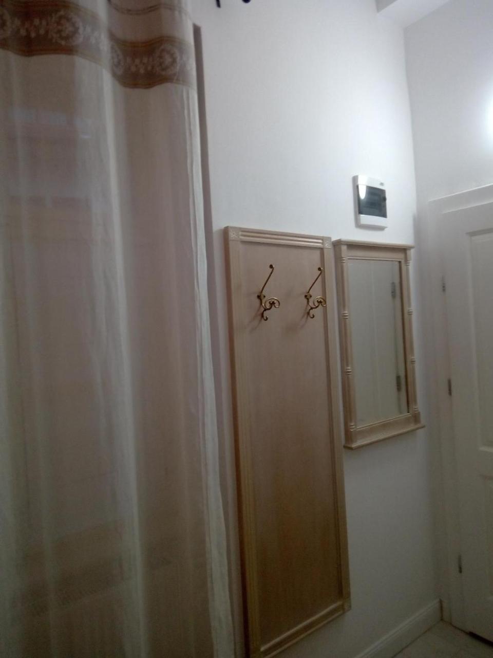 Christa Central 1 Sibiu Luaran gambar